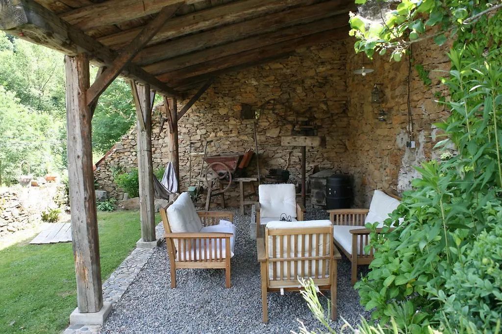 Holiday home Les Trois Noyers Villa Tailhac