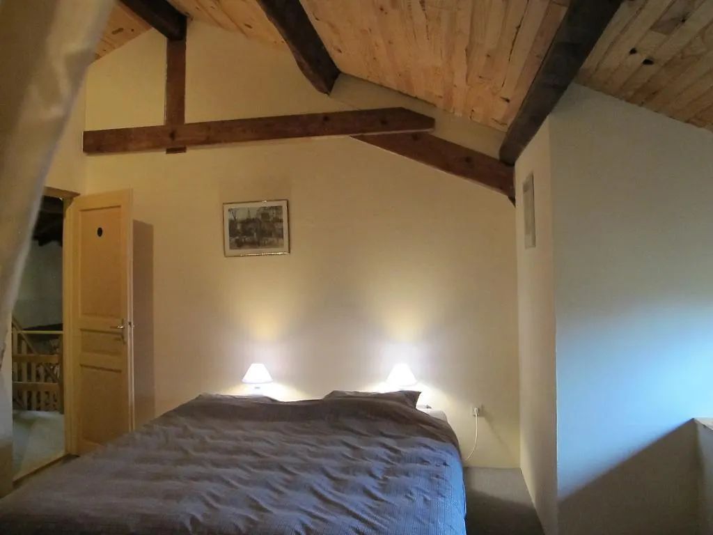 Les Trois Noyers Villa Tailhac