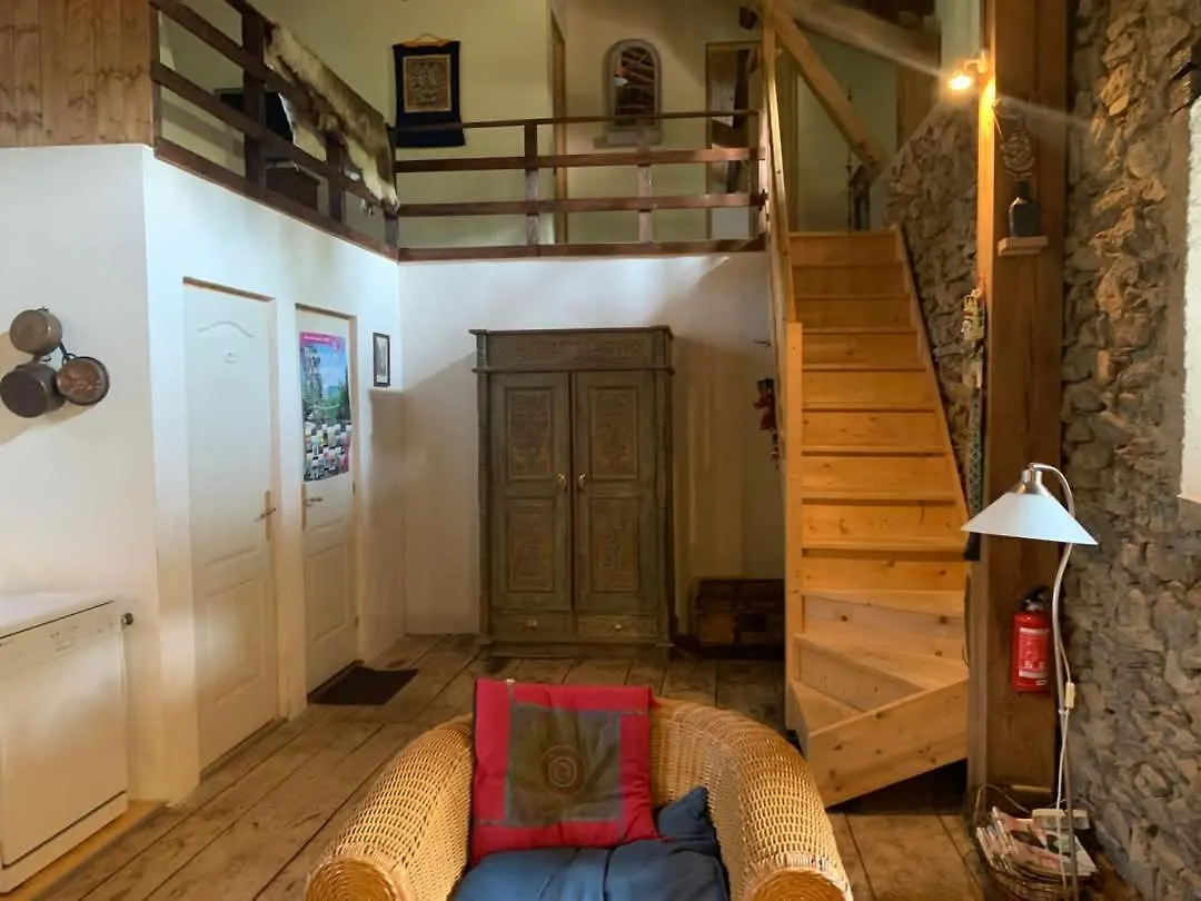 Les Trois Noyers Villa Tailhac Semesterbostad