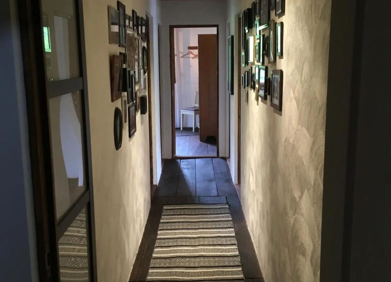 Semesterbostad Les Trois Noyers Villa Tailhac Frankrike