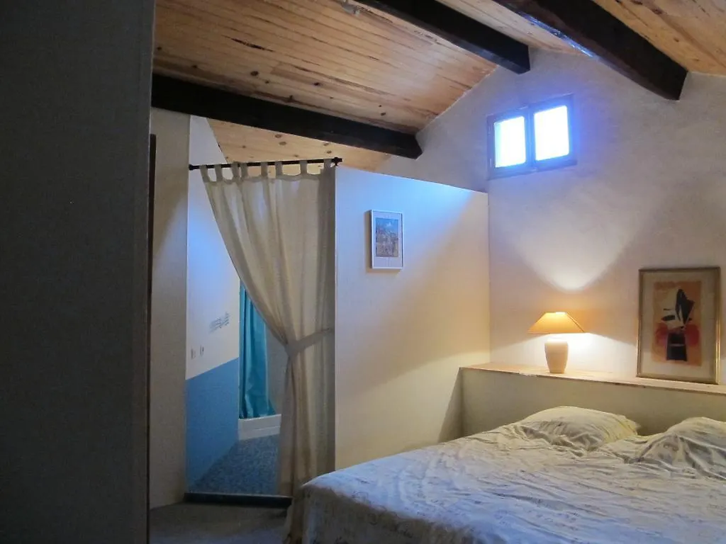 Les Trois Noyers Villa Tailhac Frankrike